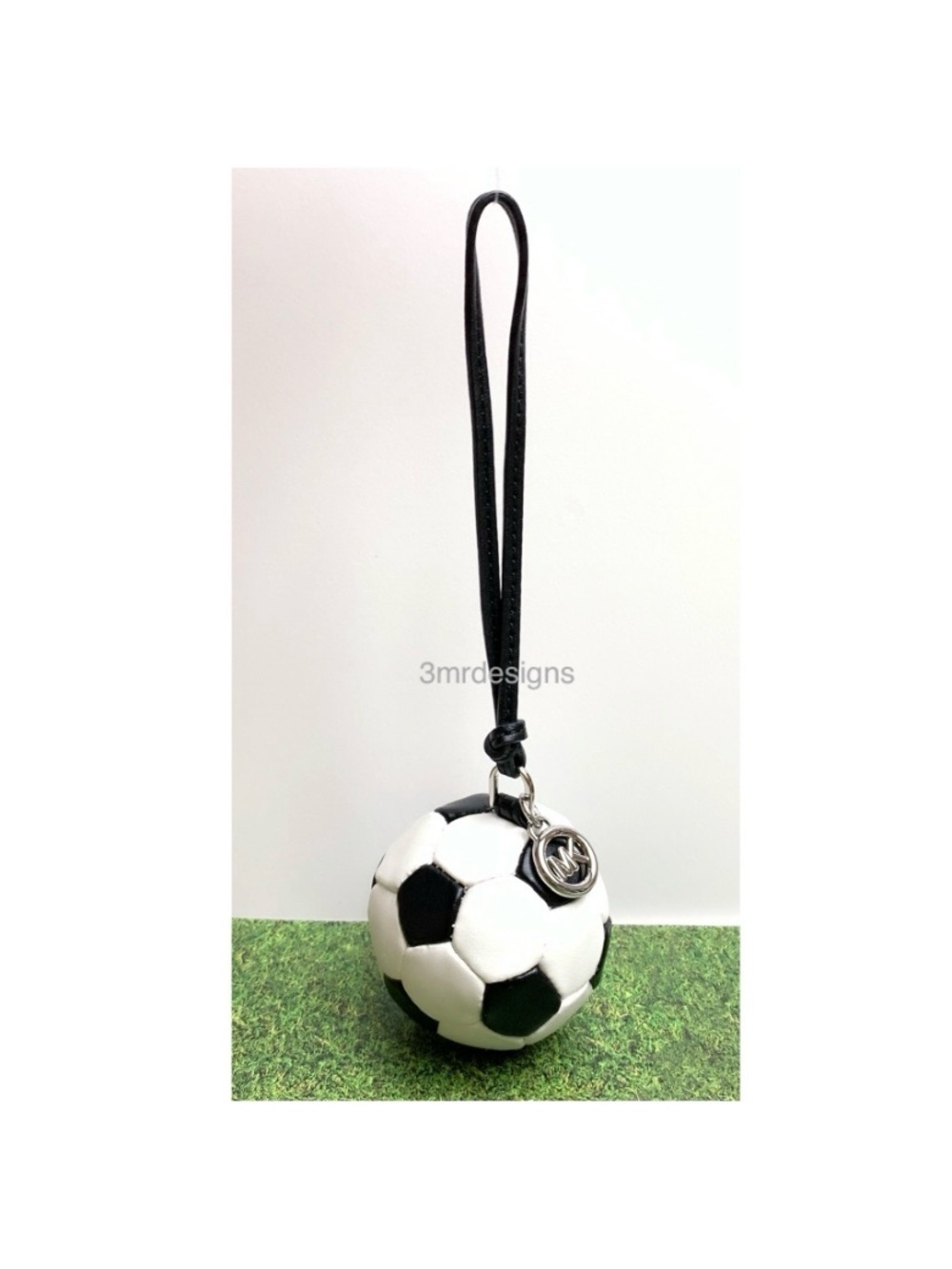 NWT MICHAEL KORS SOCCER BALL Silver-Tone Faux Leather & Nappa Leather Bag Charm - Picture 9 of 12